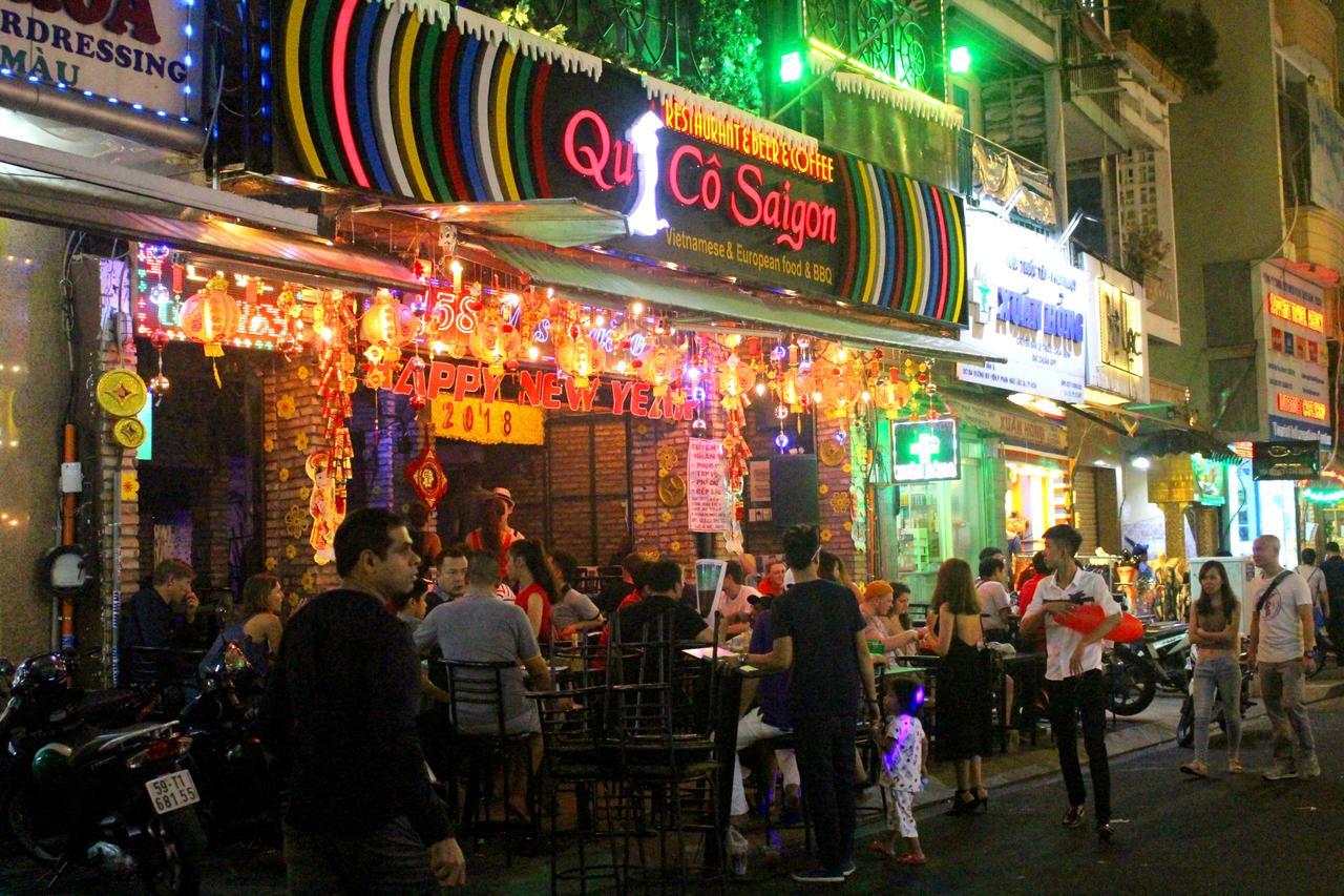 Хостел Aloha Saigon (Adults Only) Хошимин Экстерьер фото