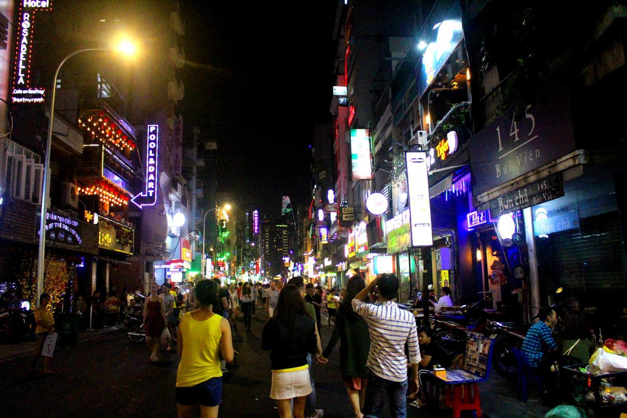 Хостел Aloha Saigon (Adults Only) Хошимин Экстерьер фото